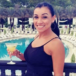 Meet your Posher, Mayra